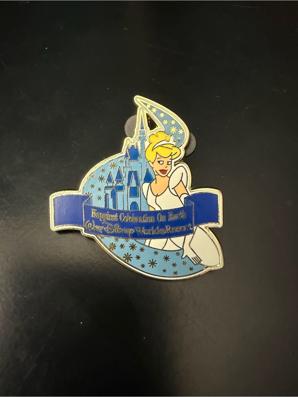 2005 Cinderella “Happiest Celebration on Earth" Walt Disney World Resort Pin